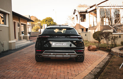 Lamborghini Urus Black