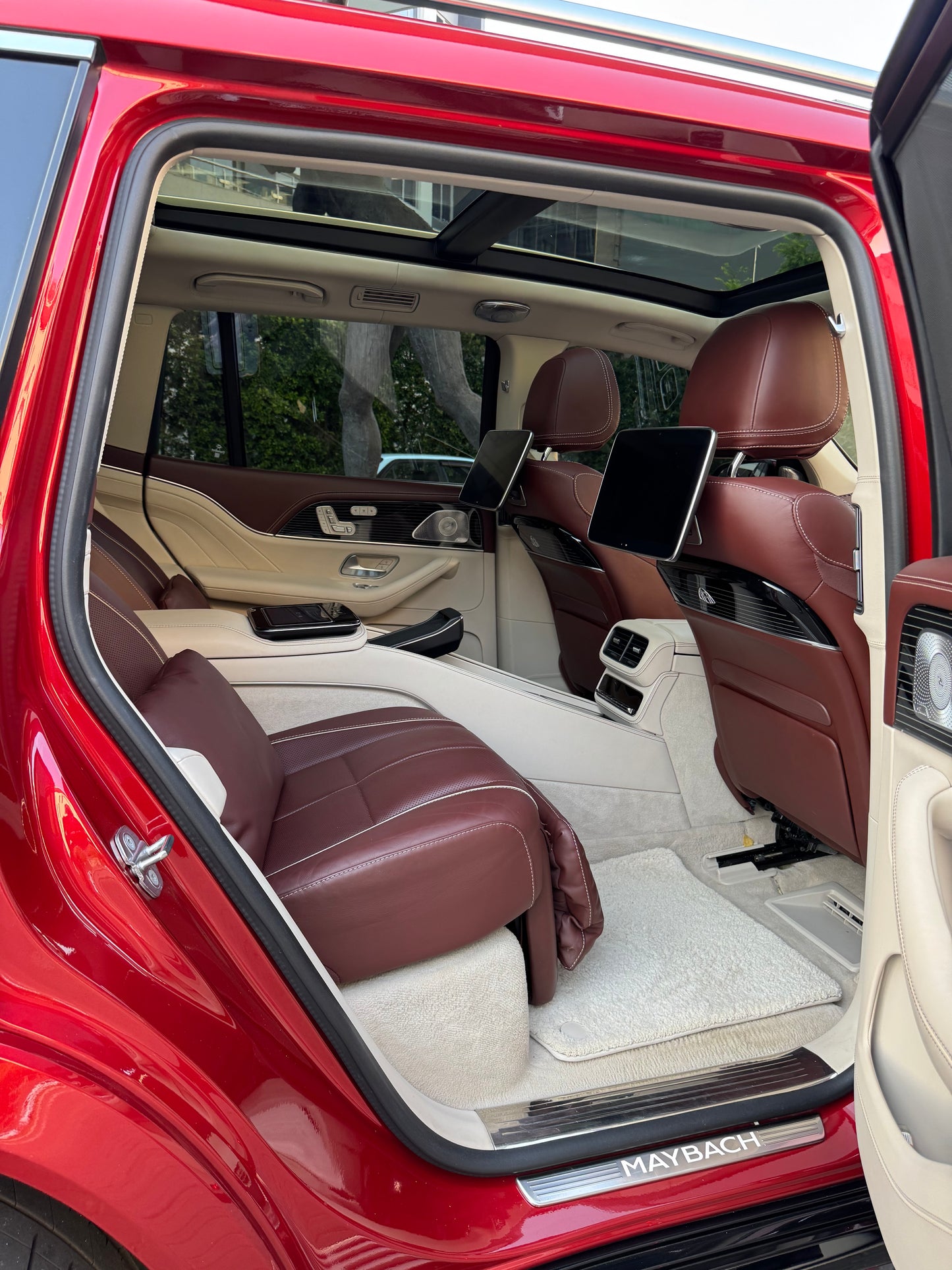 GLS600 Maybach Burgundy