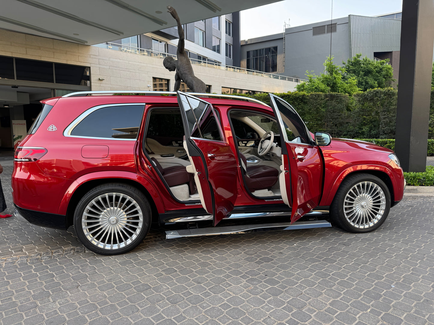 GLS600 Maybach Burgundy