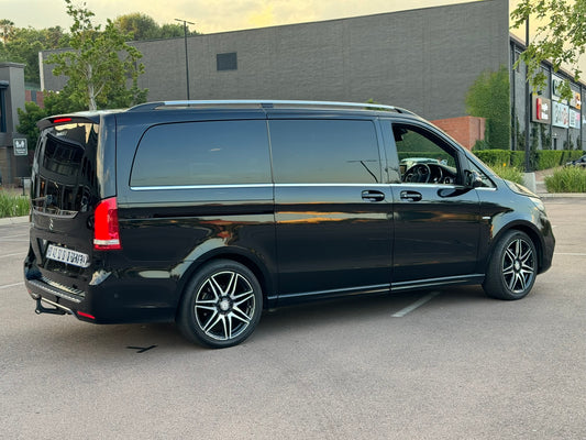 Mercedes-Benz V-Class2023