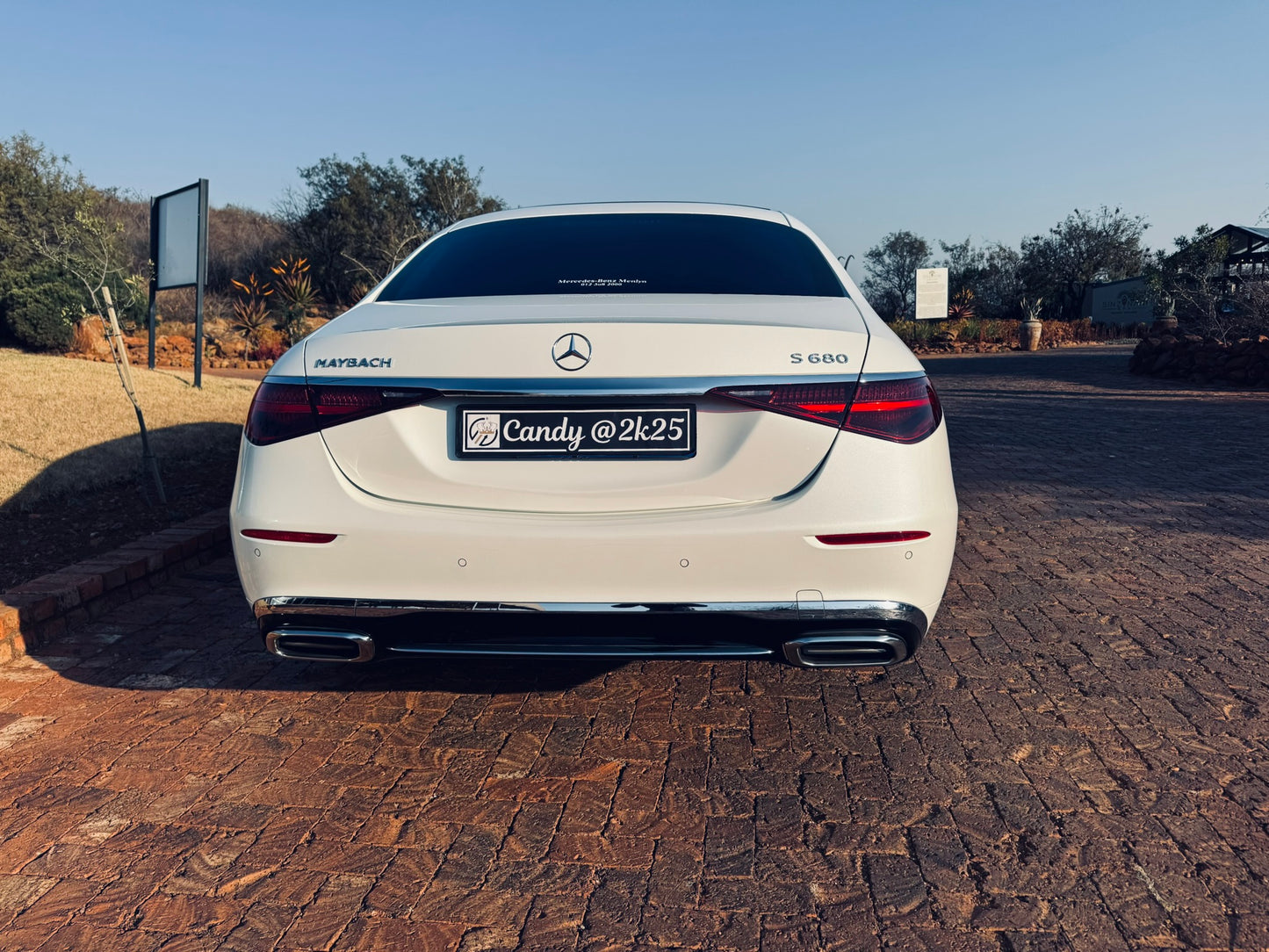 Mercedes-Maybach S680