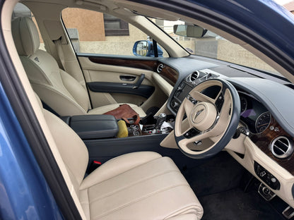 Bentley Bentayga Baby Blue